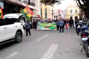 Fedecomin marcha Oruro Potosí