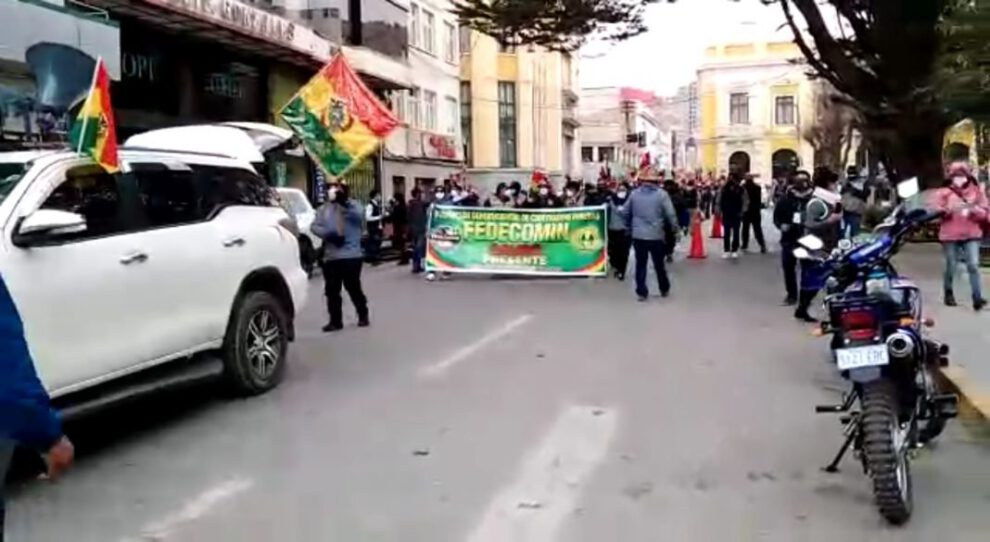 Fedecomin marcha Oruro Potosí