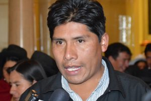 Ejercicio libre de la profesión médica en Bolivia