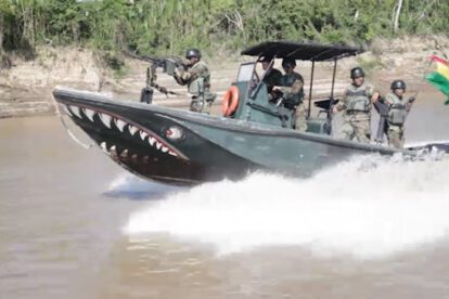 Diablos Azules patrullan ríos en la lucha contra el narcotráfico