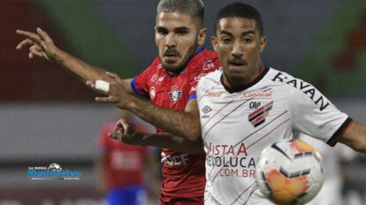 Wilstermann pierde ante Atlético Paranaense en la Copa Libertadores