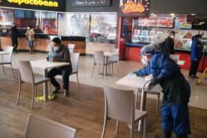 Reapertura de cines y gimnasios en La Paz
