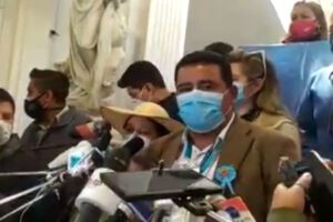 Diputados renuncian a Unidad Nacional y apoyan a Comunidad Ciudadana