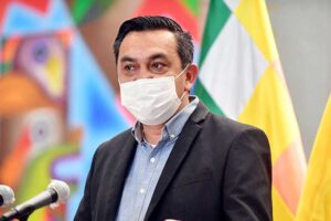 Declinación de candidaturas por el Ministro de la Presidencia, Yerko Núñez