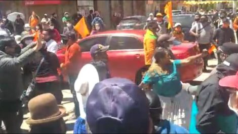 Intercambio de golpes en Oruro durante la campaña electoral