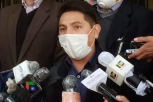 Viceministro Alanoca presenta recurso de inconstitucional respecto a la Ley del Bono contra el Hambre