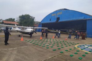 Secuestro de avionetas en operativos antinarcóticos