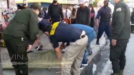 Obrero sobrevive tras caer del tercer piso en Quillacollo