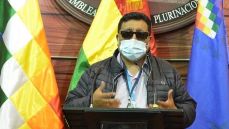 Efraín Chambi exige disculpas a Chi Hyung Chung por declaraciones sobre Oruro