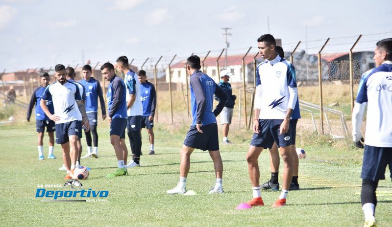 Problemas en el club San José que afectan a los futbolistas