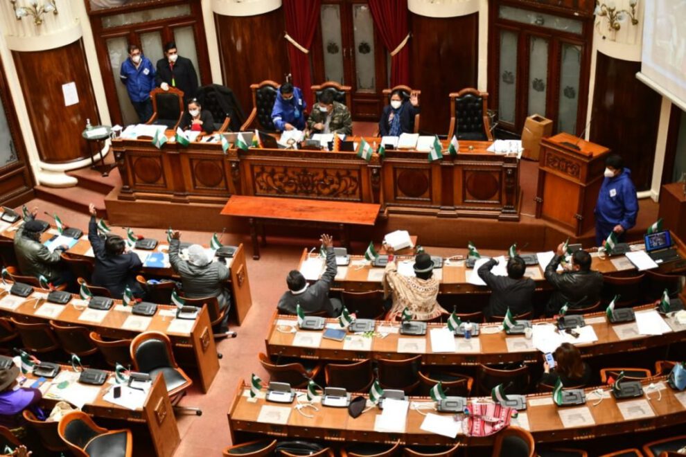 Renovación de licencia de operadores de radiodifusión aprobada por la Cámara de Diputados