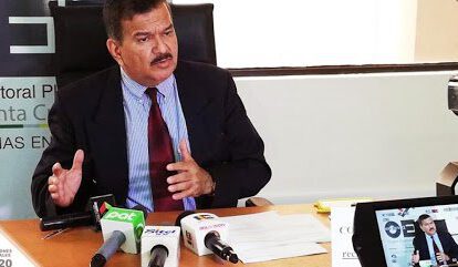 Renuncia presidente TED Santa Cruz por motivos personales