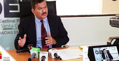 Renuncia presidente TED Santa Cruz por motivos personales