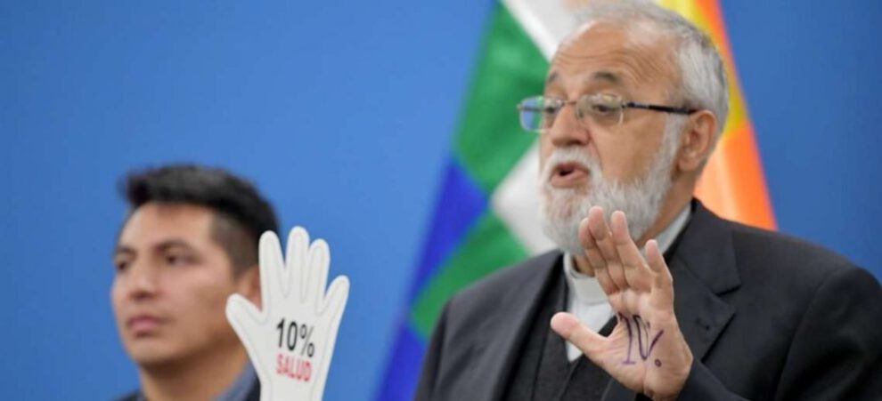 Huelga de hambre de médicos liderada por Padre Mateo Bautista