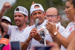 Luis Fernando Camacho lamenta que Gobierno no asuma acciones concretas para procesar a Morales