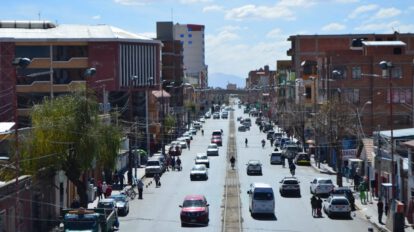 Circulación vehicular y peatonal autorizada en Oruro