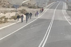 Venezolanos atacan a transportistas bolivianos en la carretera internacional