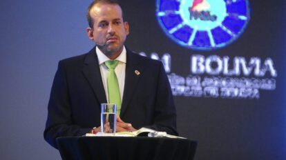 Luis Fernando Camacho en el debate presidencial