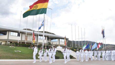 pérdida de armas en la Escuela Naval Militar
