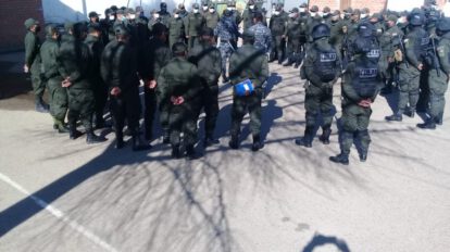 Efectivos policiales realizan reentrenamiento sobre el Auto de buen gobierno