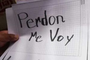 Joven huye con 45 mil dólares y deja una carta a sus padres