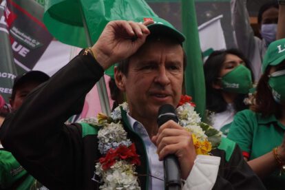 Tuto Quiroga declina su candidatura en La Paz