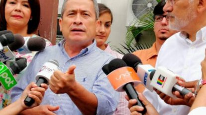 Diálogo político en Bolivia entre Gustavo Pedraza y Luis Fernando Camacho