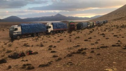 Camiones de contrabando interceptados por Carabineros de Chile en la frontera con Bolivia