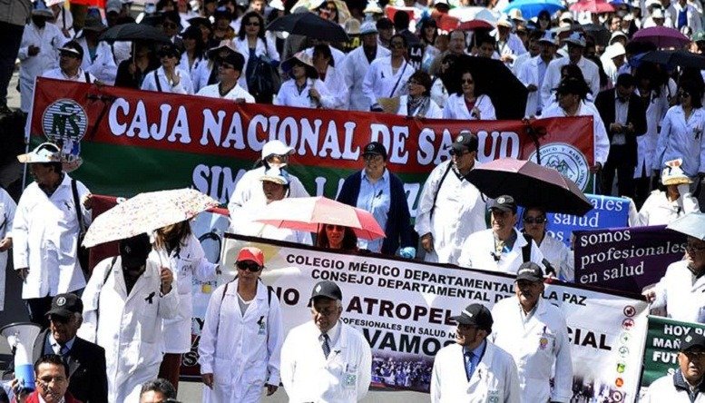 Médicos de La Paz dan voto castigo al MAS