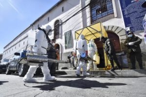 Covid-19 en Bolivia: SEDES y Defensoría realizan rastrillaje en penal de San Pedro