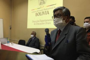 David Lazo Director Departamental de Educación de Oruro