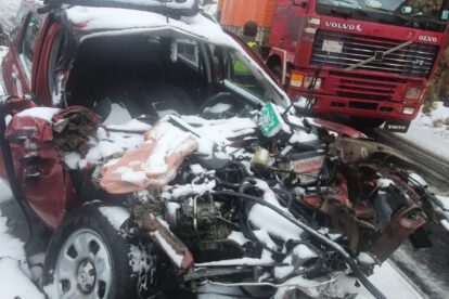 Accidente de tránsito en La Cumbre debido a condiciones climatológicas