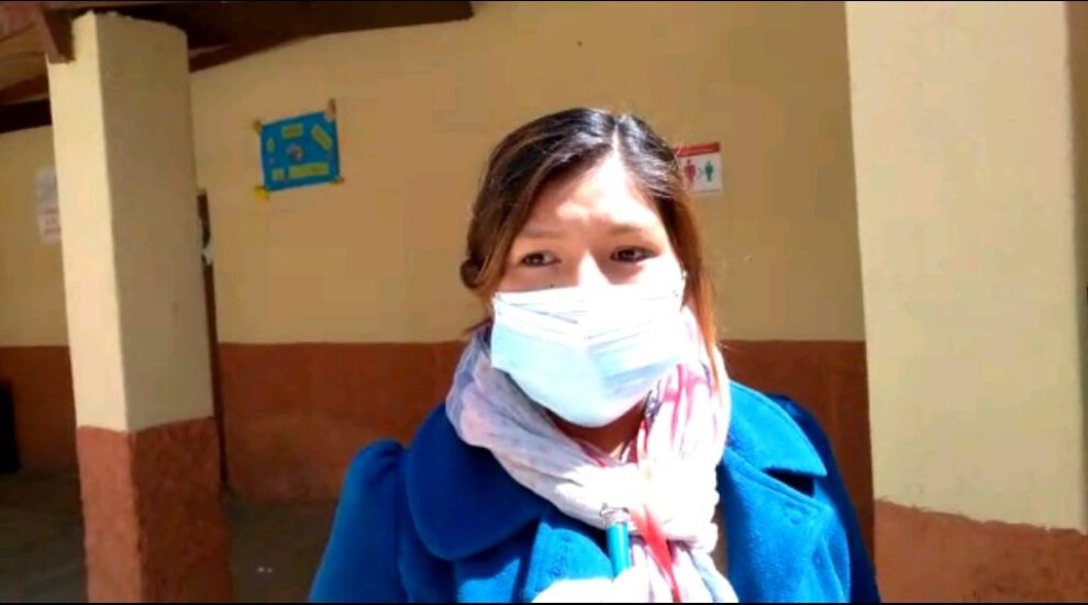Jurados electorales en la Unidad Educativa Carmela Cerruto