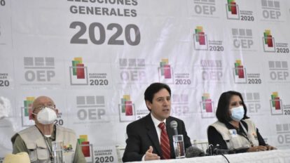 Presidente del TSE Salvador Romero en conferencia de prensa