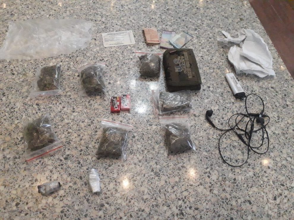 Aprehensión de sujetos con sustancias controladas