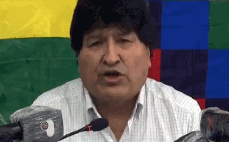 Evo Morales pidiendo a sus seguidores no caer en provocaciones