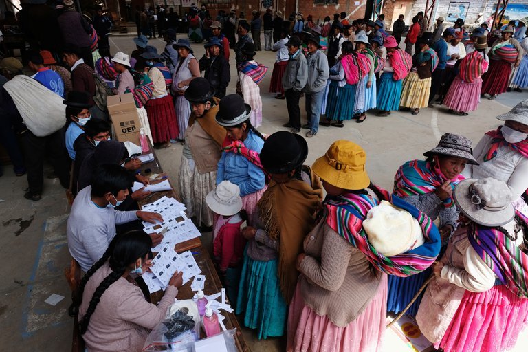 OEA reconoce labor del pueblo boliviano en comicios electorales