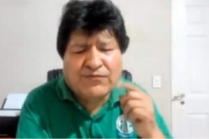 Evo Morales en contacto virtual sobre procesos penales