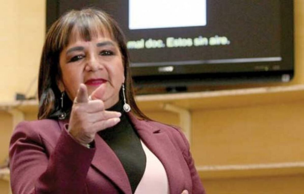 Suspensión del Direpre por la senadora Carmen Eva Gonzáles