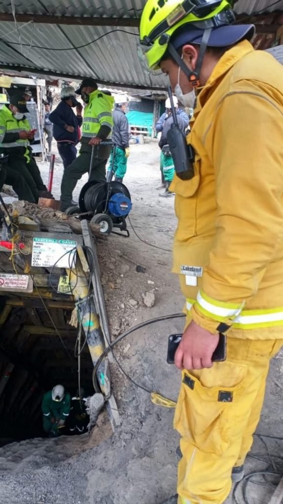 Rescate en mina de carbón en Colombia