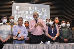 Carlos Mesa y Gustavo Pedraza en conferencia de prensa sobre elecciones subnacionales
