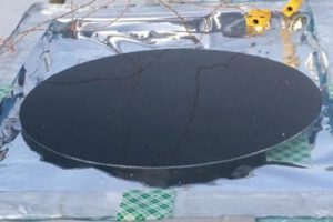 Prototipo del panel solar que funciona de noche