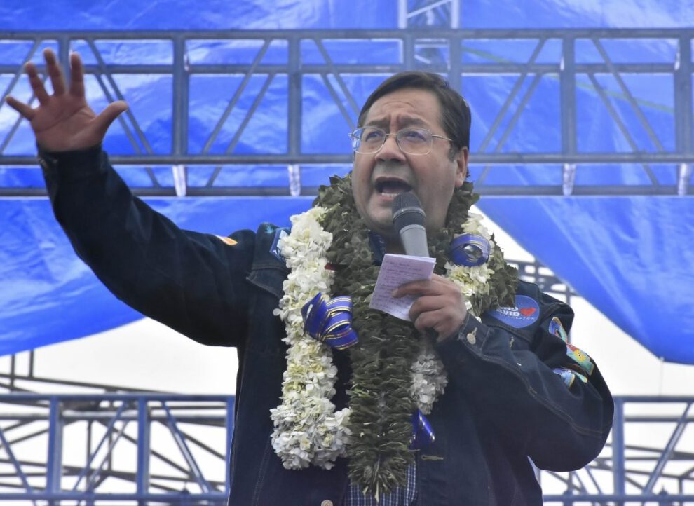 Bono Contra el Hambre anunciado por Luis Arce Catacora