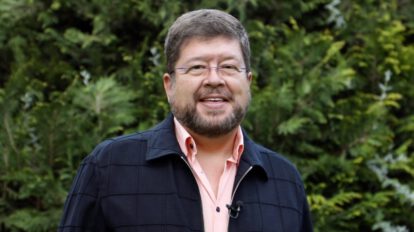 El líder de Unidad Nacional, Samuel Doria Medina, discute el modelo económico de Evo Morales