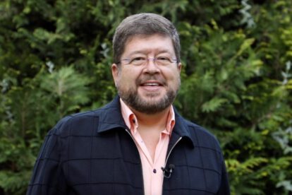 El líder de Unidad Nacional, Samuel Doria Medina, discute el modelo económico de Evo Morales