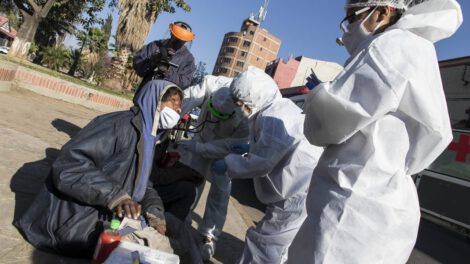 Covid-19 en Bolivia: 74 casos positivos y 18 decesos