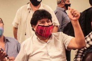 Evo Morales en la investidura de Arce