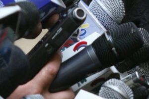 Periodistas piden garantías al nuevo Gobierno ante listas del odio