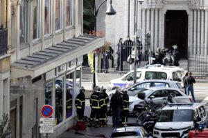 Atentado en Notre Dame de Niza