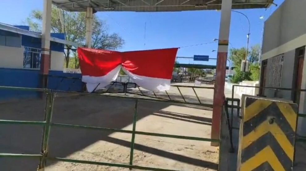 Bloqueo en la frontera por la muerte de una mujer en Villazón